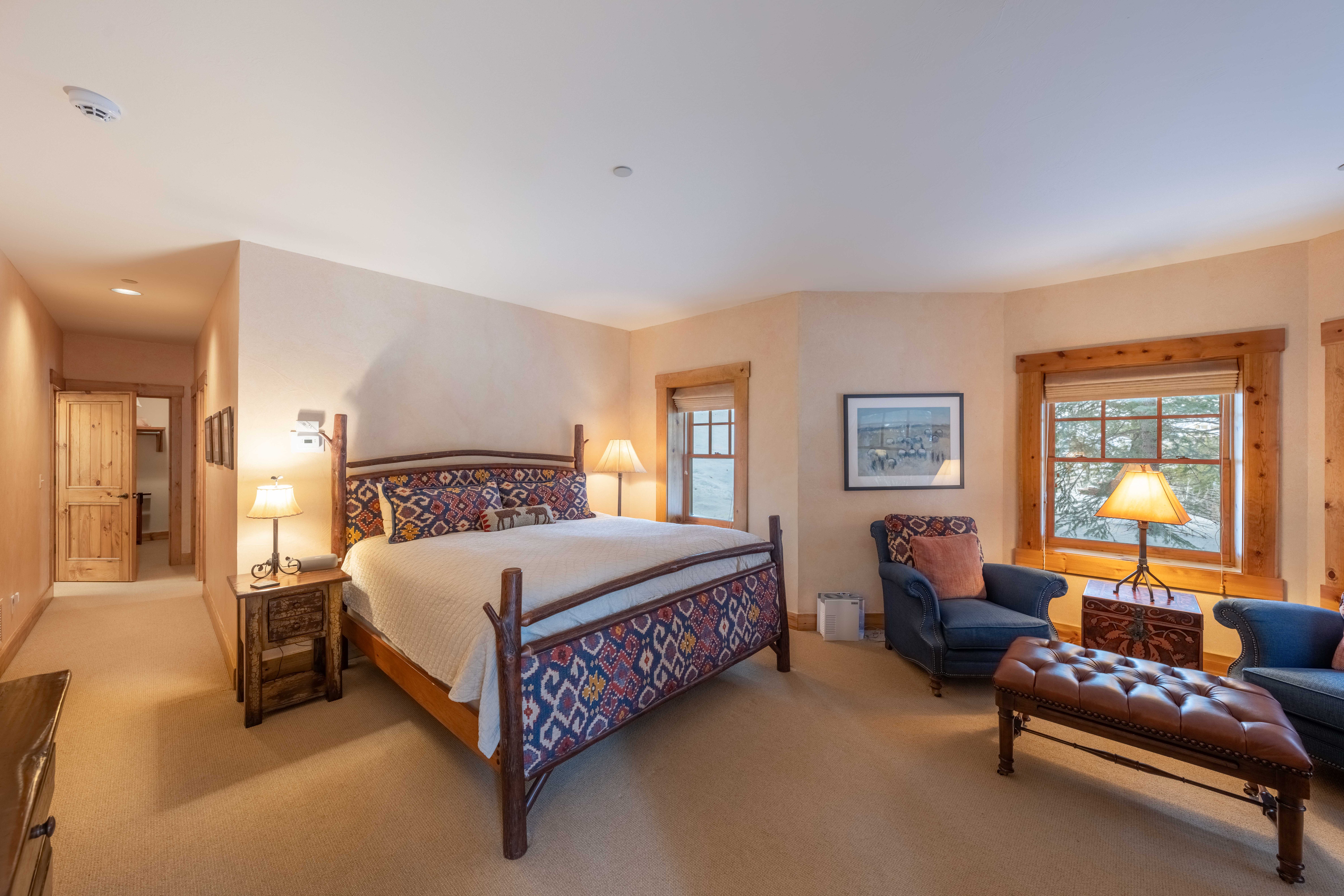 Primary suite